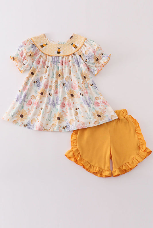 Toddler Girls Floral Bee Print Top with Mustard Ruffle Shorts – 2 Piece Outfit